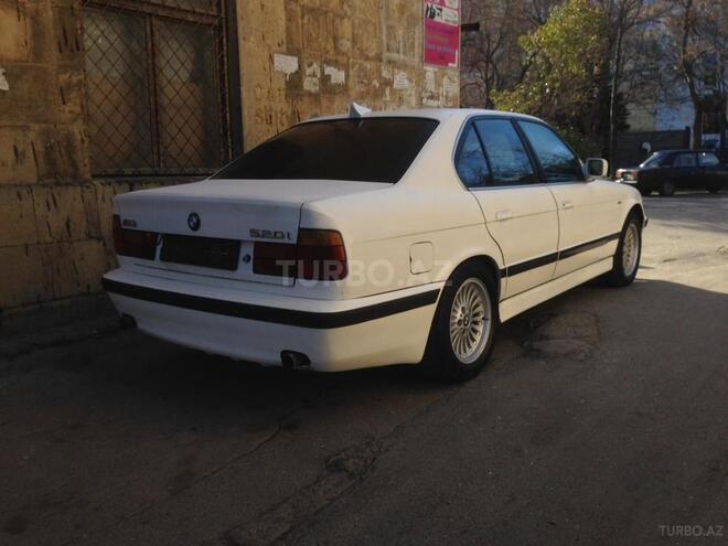 BMW 520 1990, 287,000 km - 2.0 l - Bakı