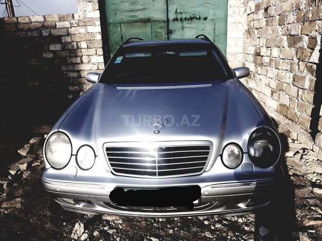 Mercedes E 220 2001, 280,482 km - 2.2 l - Bakı