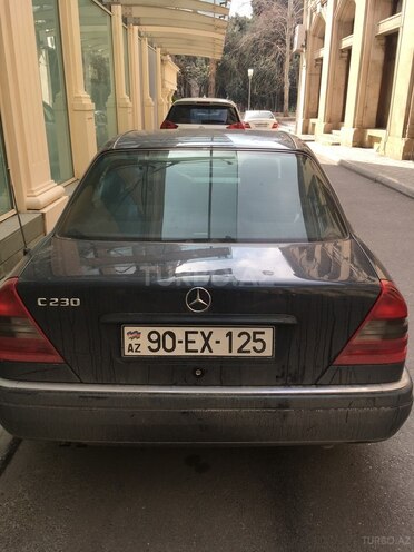 Mercedes C 230 1997, 236,000 km - 2.3 l - Bakı