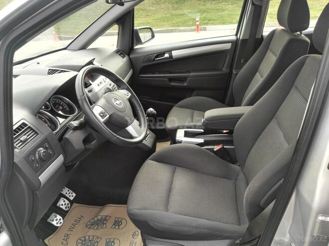 Opel Zafira 2009, 130,000 km - 1.7 l - Bakı