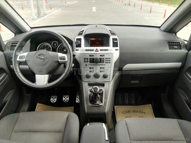 Opel Zafira 2009, 130,000 km - 1.7 l - Bakı