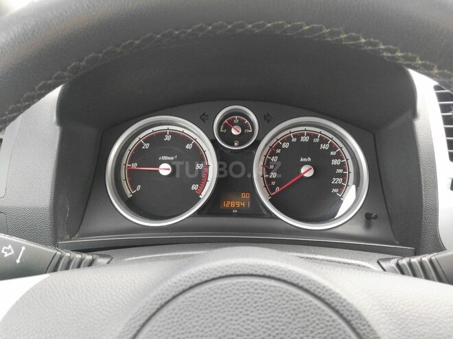 Opel Zafira 2009, 130,000 km - 1.7 l - Bakı
