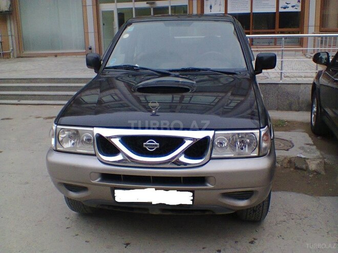 Nissan Terrano 2000, 222,000 km - 2.4 l - Bakı