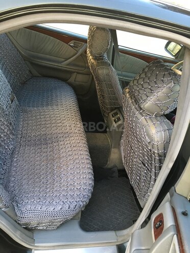 Mercedes E 220 2000, 395,000 km - 2.2 l - Bakı