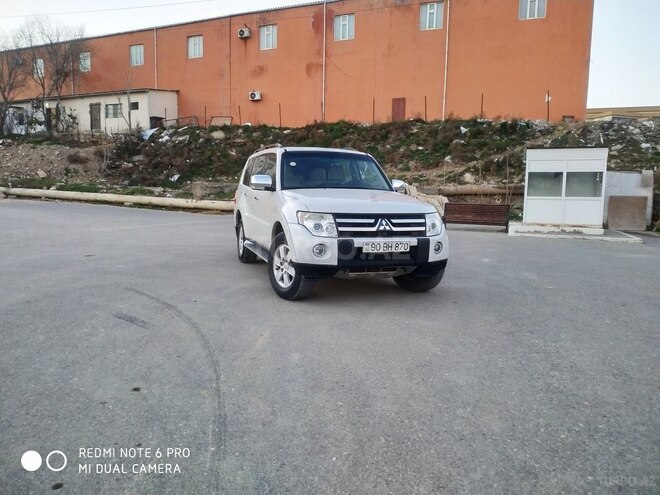 Mitsubishi Pajero 2007, 170,000 km - 3.0 л - Bakı