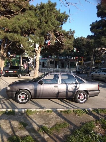 Opel Vectra 1991, 400,000 km - 1.7 l - Bakı