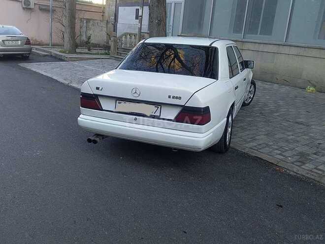 Mercedes E 260 1989, 155,000 km - 2.6 л - Bakı