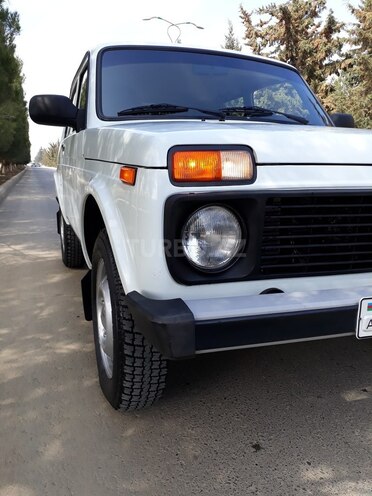LADA (VAZ) Niva 2015, 53,000 km - 1.7 л - Sabirabad
