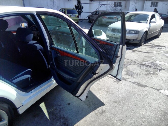 Mercedes E 240 1998, 315,968 km - 2.4 l - Bakı