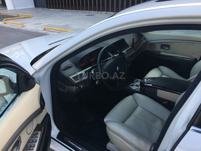 BMW 750 2006, 205,000 km - 5.0 l - Bakı