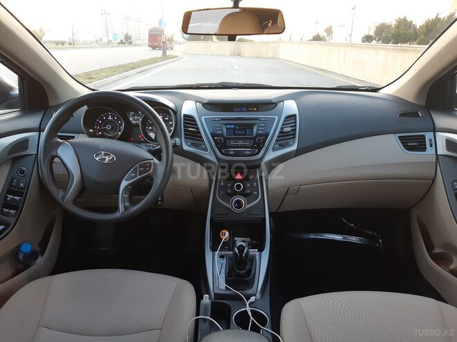 Hyundai Elantra 2015, 36,000 km - 1.8 л - Bakı