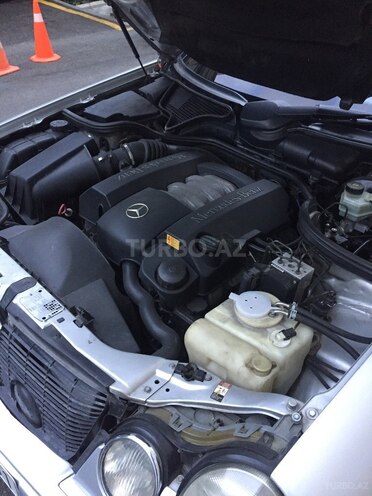 Mercedes E 240 1998, 378,000 km - 2.4 l - Bakı