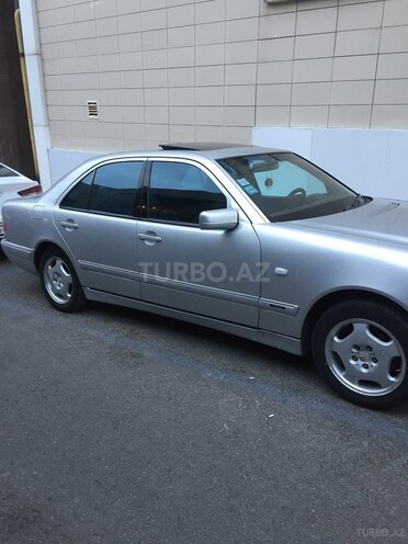 Mercedes E 240 1998, 378,000 km - 2.4 l - Bakı