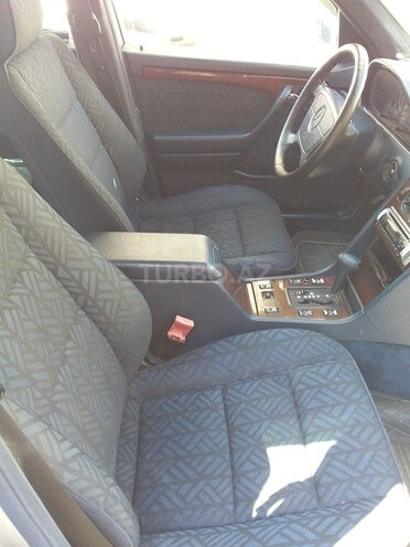 Mercedes C 200 1994, 366,300 km - 2.0 l - Bakı