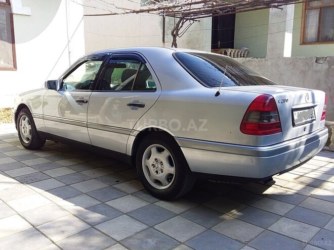 Mercedes C 200 1994, 366,300 km - 2.0 l - Bakı