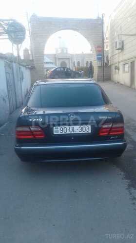 Mercedes E 240 2000, 231,000 km - 2.4 l - Xaçmaz