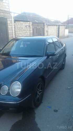 Mercedes E 240 2000, 231,000 km - 2.4 l - Xaçmaz