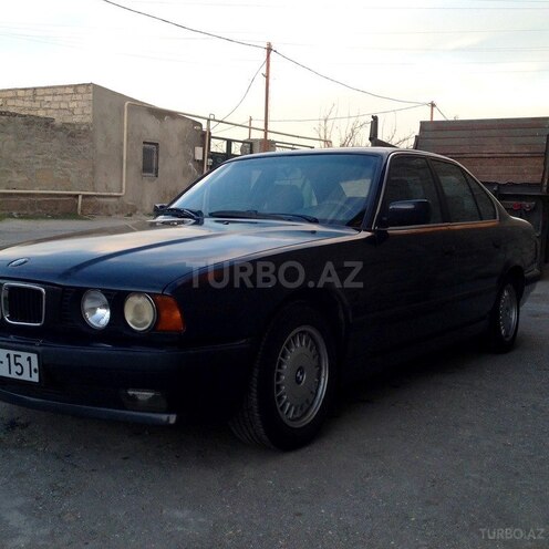 BMW 525 1995, 242,000 km - 0.3 l - Bakı