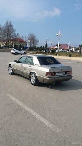 Mercedes 190 1991, 159,000 km - 1.8 л - Bərdə