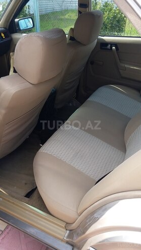 Mercedes 190 1991, 159,000 km - 1.8 л - Bərdə