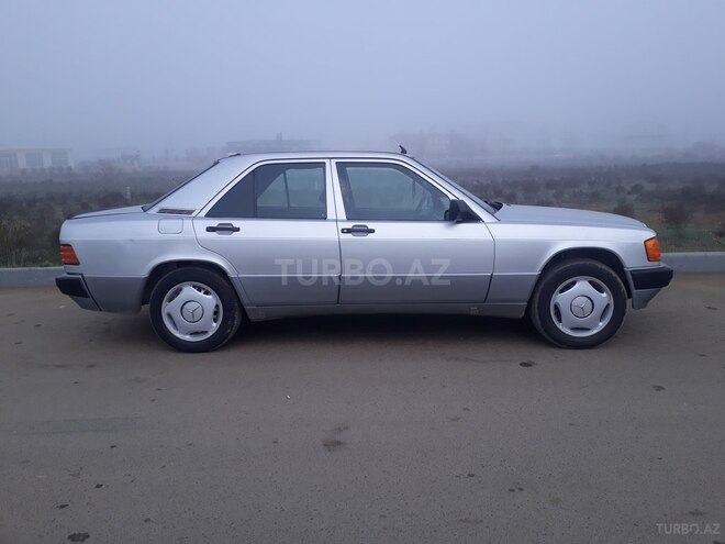 Mercedes 190 1991, 500,000 km - 1.8 л - Biləsuvar