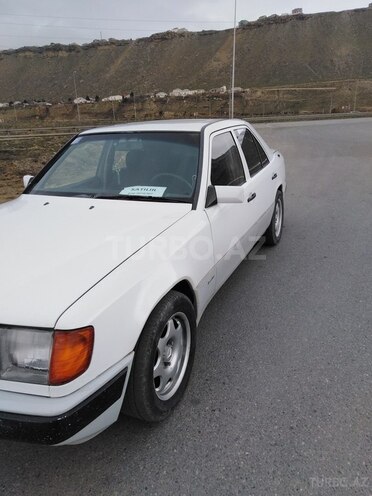Mercedes 200 1986, 293,225 km - 0.2 l - Bakı