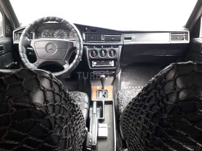 Mercedes 190 1993, 299,000 km - 2.0 l - Bakı