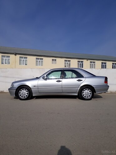 Mercedes C 180 1998, 295,000 km - 1.8 l - Bakı