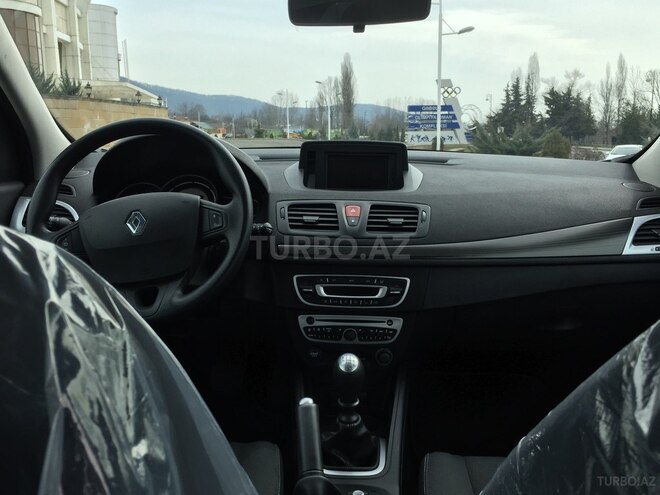 Renault Megane 2010, 152,424 km - 1.4 л - Qəbələ