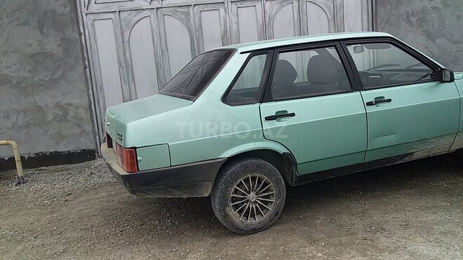 LADA (VAZ) 21099 2003, 180,000 km - 1.6 l - Ucar