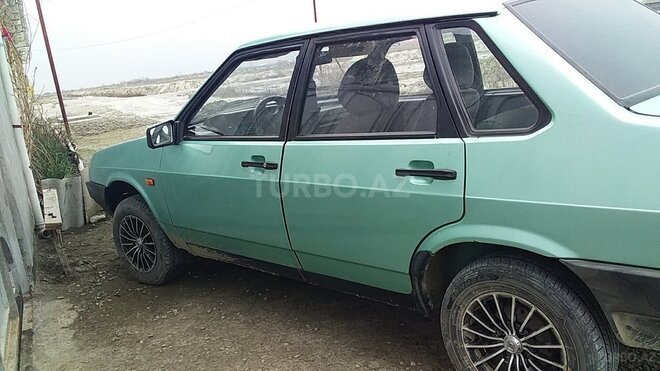 LADA (VAZ) 21099 2003, 180,000 km - 1.6 l - Ucar