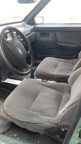 LADA (VAZ) 21099 2003, 180,000 km - 1.6 l - Ucar