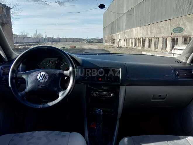 Volkswagen Golf 1998, 50,000 km - 1.4 l - Gəncə