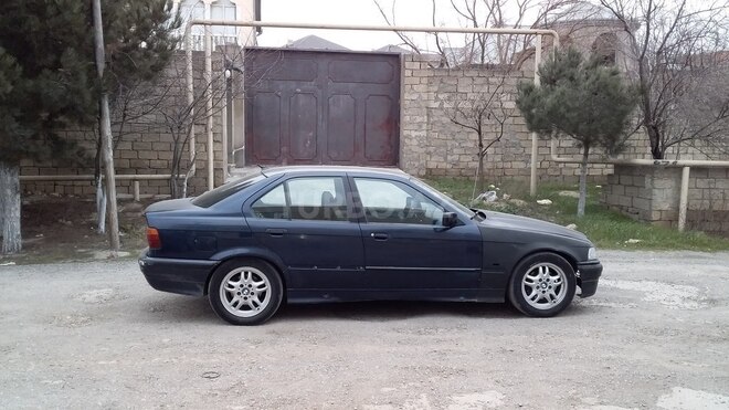 BMW 325 1992, 316,000 km - 2.5 l - Bakı