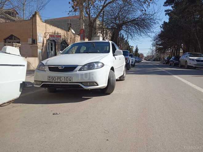 Daewoo Gentra 2014, 209,000 km - 1.6 л - Salyan