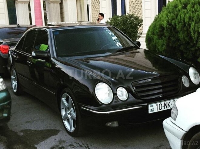 Mercedes E 280 2000, 279,000 km - 2.8 л - Bakı