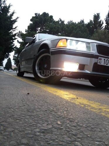 BMW 320 1994, 360,000 km - 2.0 l - Sumqayıt