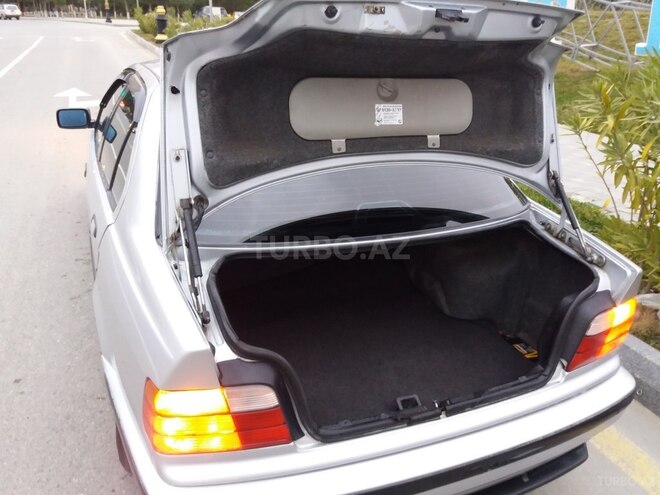 BMW 320 1994, 360,000 km - 2.0 l - Sumqayıt