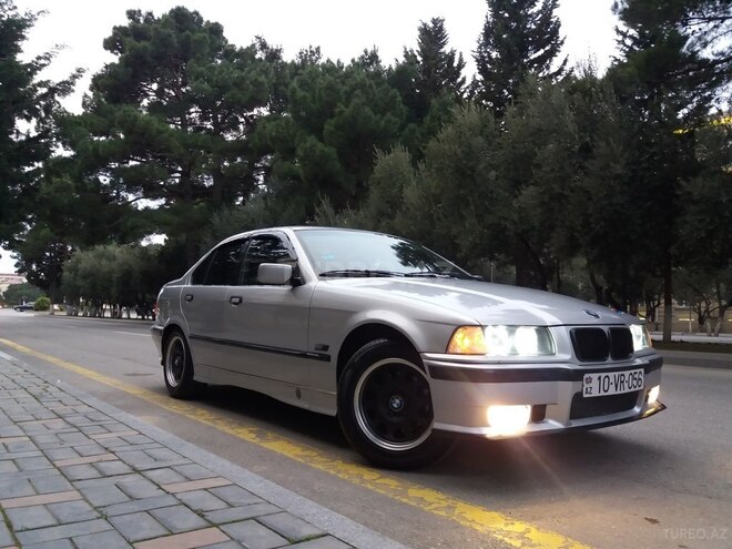 BMW 320 1994, 360,000 km - 2.0 l - Sumqayıt