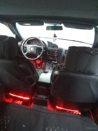 BMW 320 1994, 360,000 km - 2.0 l - Sumqayıt