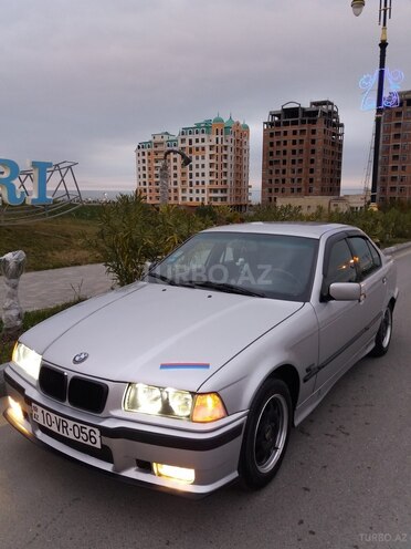 BMW 320 1994, 360,000 km - 2.0 l - Sumqayıt
