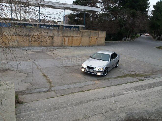 BMW 320 1994, 360,000 km - 2.0 l - Sumqayıt