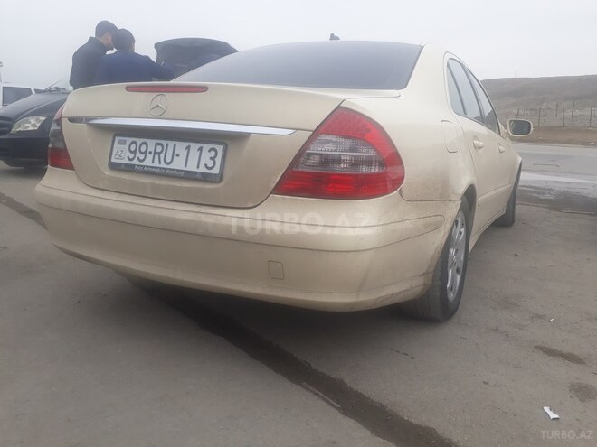 Mercedes E 220 2009, 240,000 km - 2.2 l - Bakı