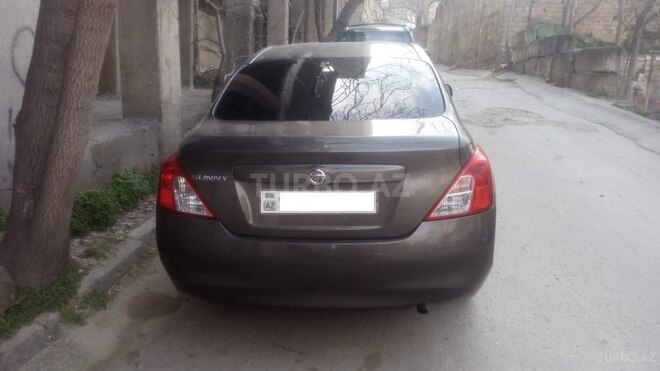 Nissan Sunny 2012, 115,000 km - 1.5 l - Bakı
