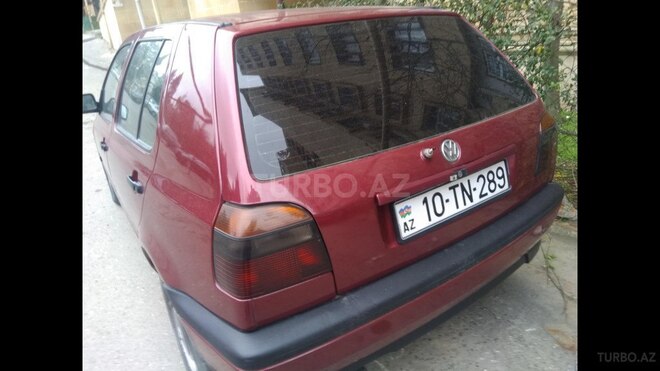 Volkswagen Golf 1993, 250,000 km - 1.8 l - Bakı