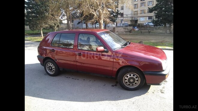Volkswagen Golf 1993, 250,000 km - 1.8 l - Bakı