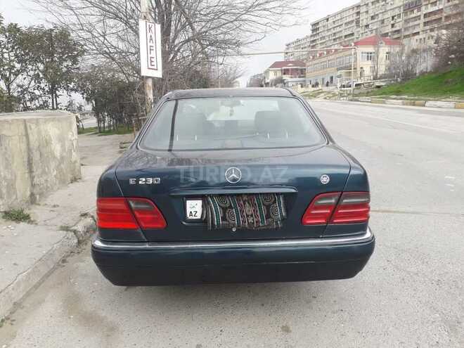 Mercedes E 230 1995, 310,000 km - 2.3 l - Bakı