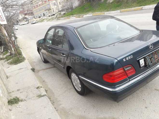 Mercedes E 230 1995, 310,000 km - 2.3 l - Bakı
