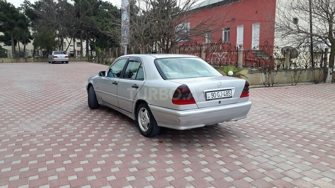 Mercedes C 180 1997, 277,000 km - 1.8 л - Şirvan