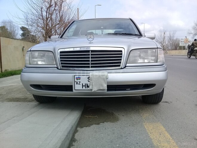 Mercedes C 220 1995, 185,000 km - 2.2 l - Saatlı